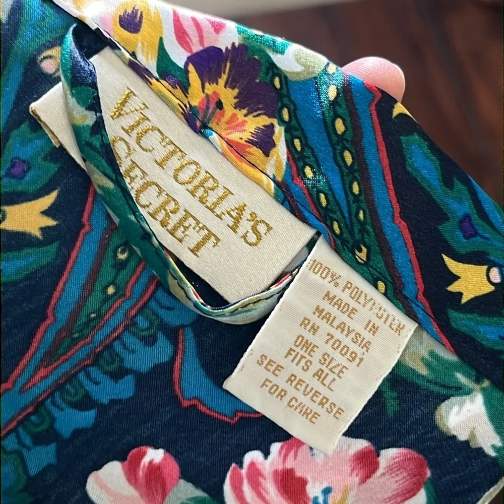 Vintage Victoria's Secret Gold Label Robe Kimono Floral Paisley Silky Satin OSFA